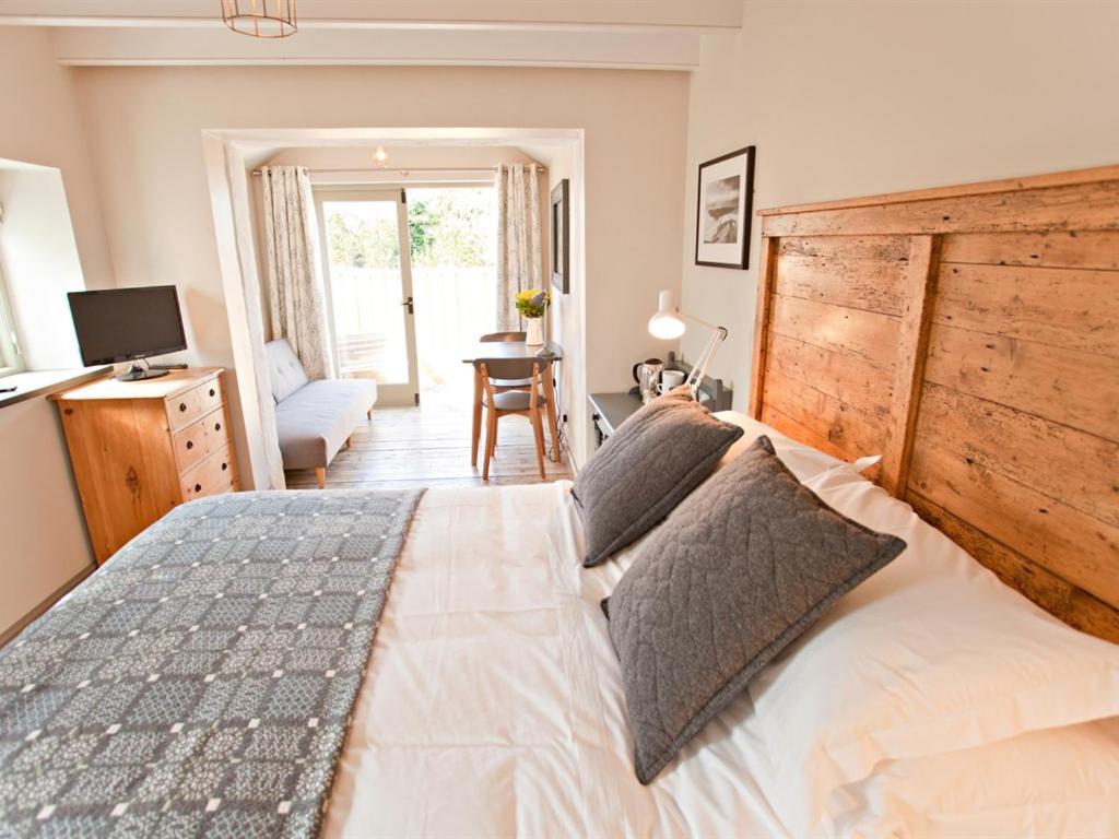 Bed and Breakfast Grove Park Newport  Zewnętrze zdjęcie