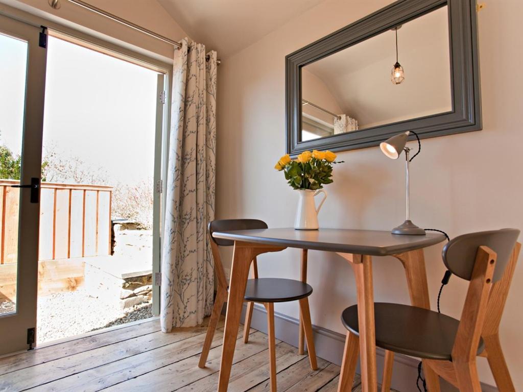 Bed and Breakfast Grove Park Newport  Zewnętrze zdjęcie